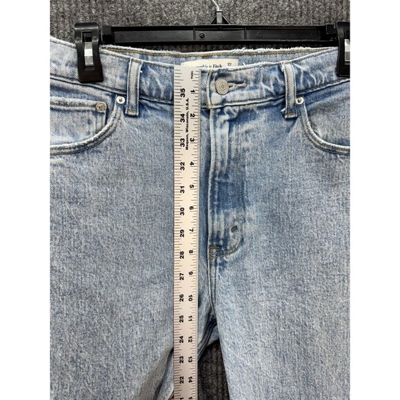 Abercrombie & Fitch Jeans Womens 27/4XS Short Light Wash 90s Relaxed High Rise - Picture 8 of 11